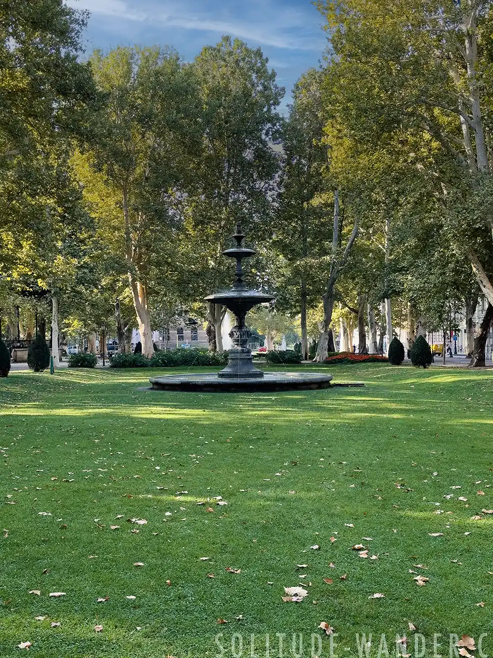Travel_Guide-Zagreb-_Park_Zrinjevac