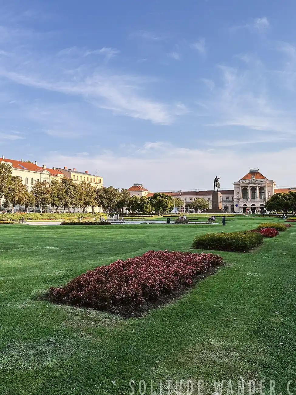 Zagreb-Square Park Re Tomislav